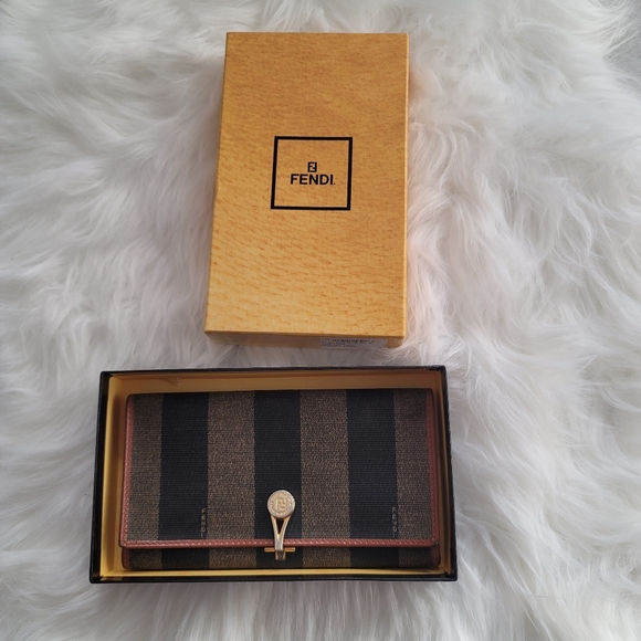 Fendi Trifold Wallet - Picture 2 of 16